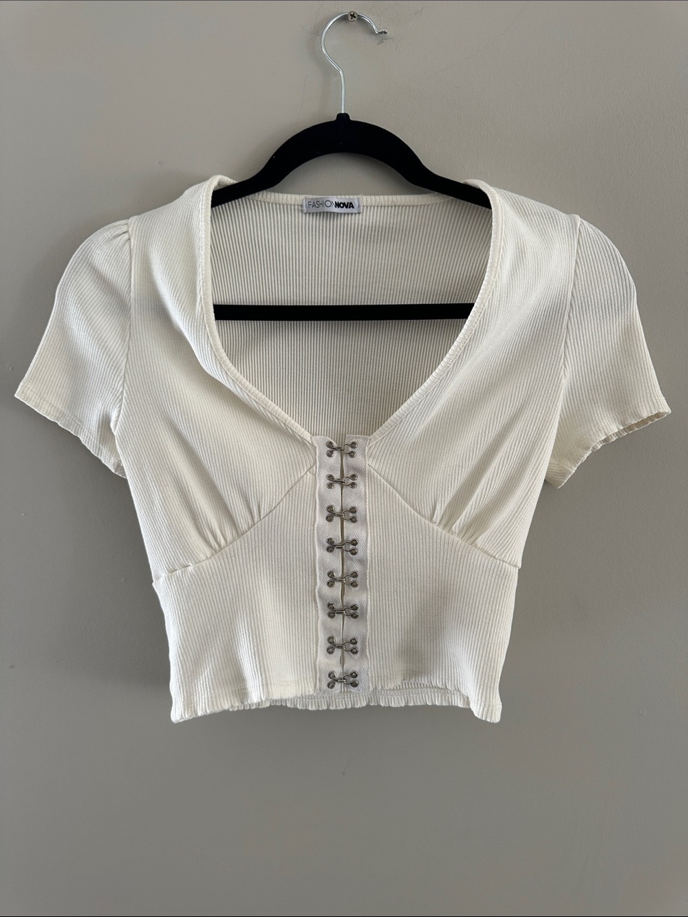 Fashion Nova Cream Hook-and-Eye Ribbed Crop Top